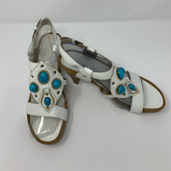 Aerosoles 9M Grand Jewel White Leather & Turquoise Jeweled Sandals shoes NEW - Picture 3 of 9